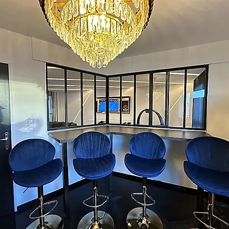 Otel Ammg Tour - Prestige | Jacuzzi & Balcon 4*